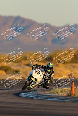 media/Jan-21-2023-CVMA (Sat) [[b9eef8ba1f]]/Race 13 500 Supersport-350 Supersport/